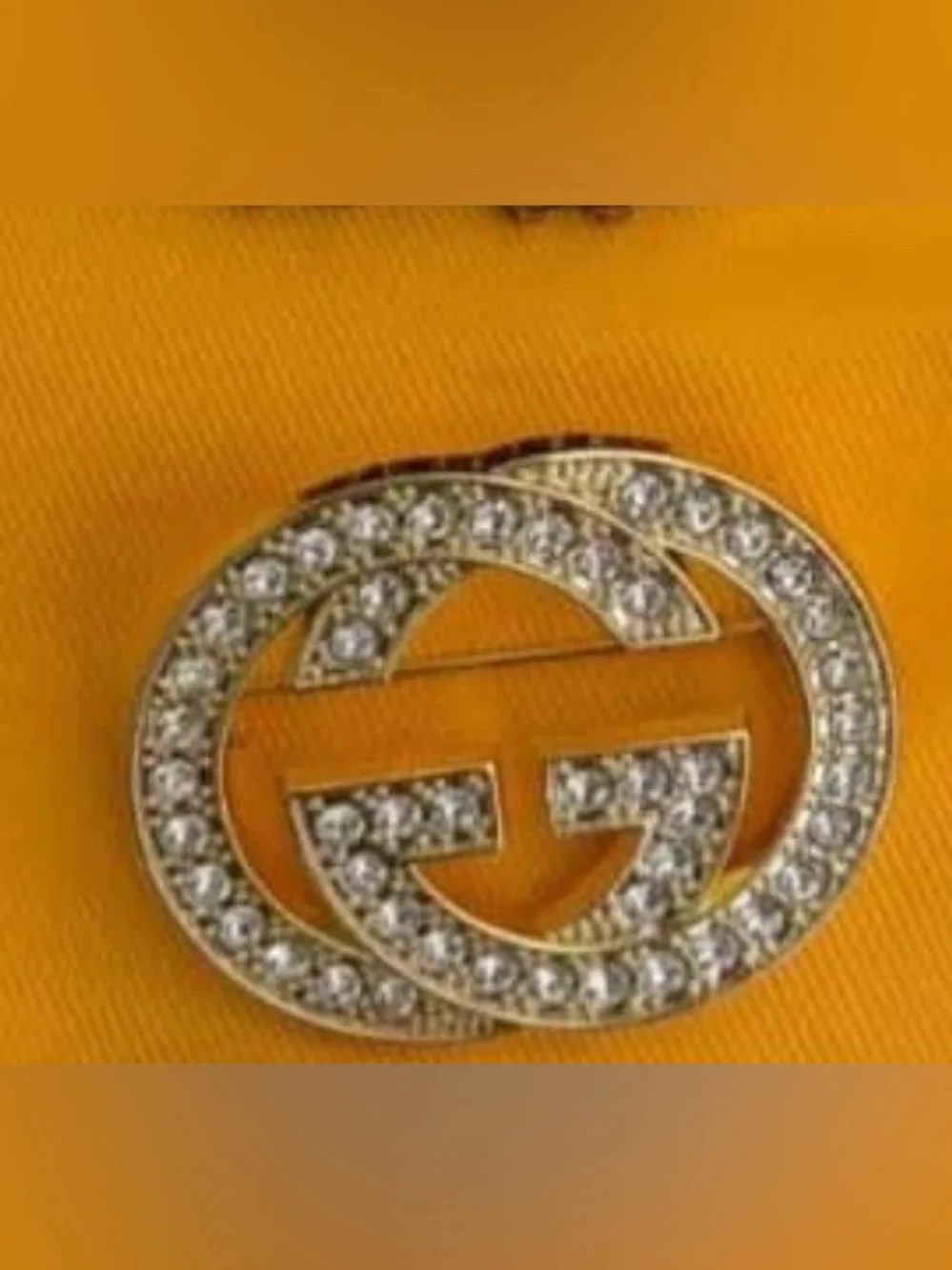 New Gucci antique Gold tone brooch with box